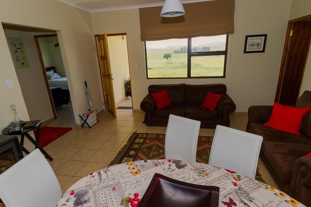 Forellenhof Guest Farm Wakkerstroom Dış mekan fotoğraf
